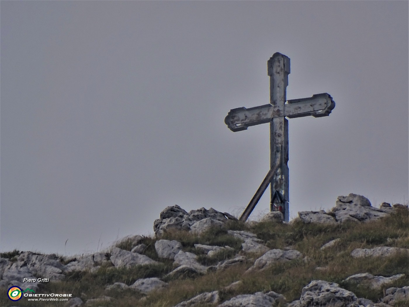62 Zoom su Cima Croce (1975 m).JPG